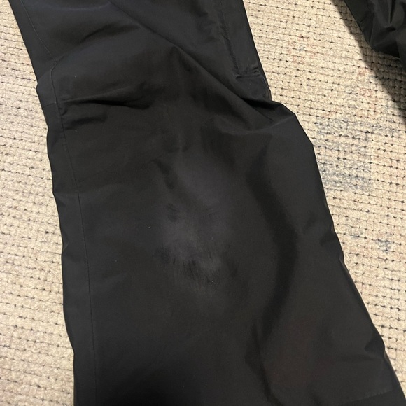 Women’s Patagonia Snow Pants, Small - Picture 6 of 12